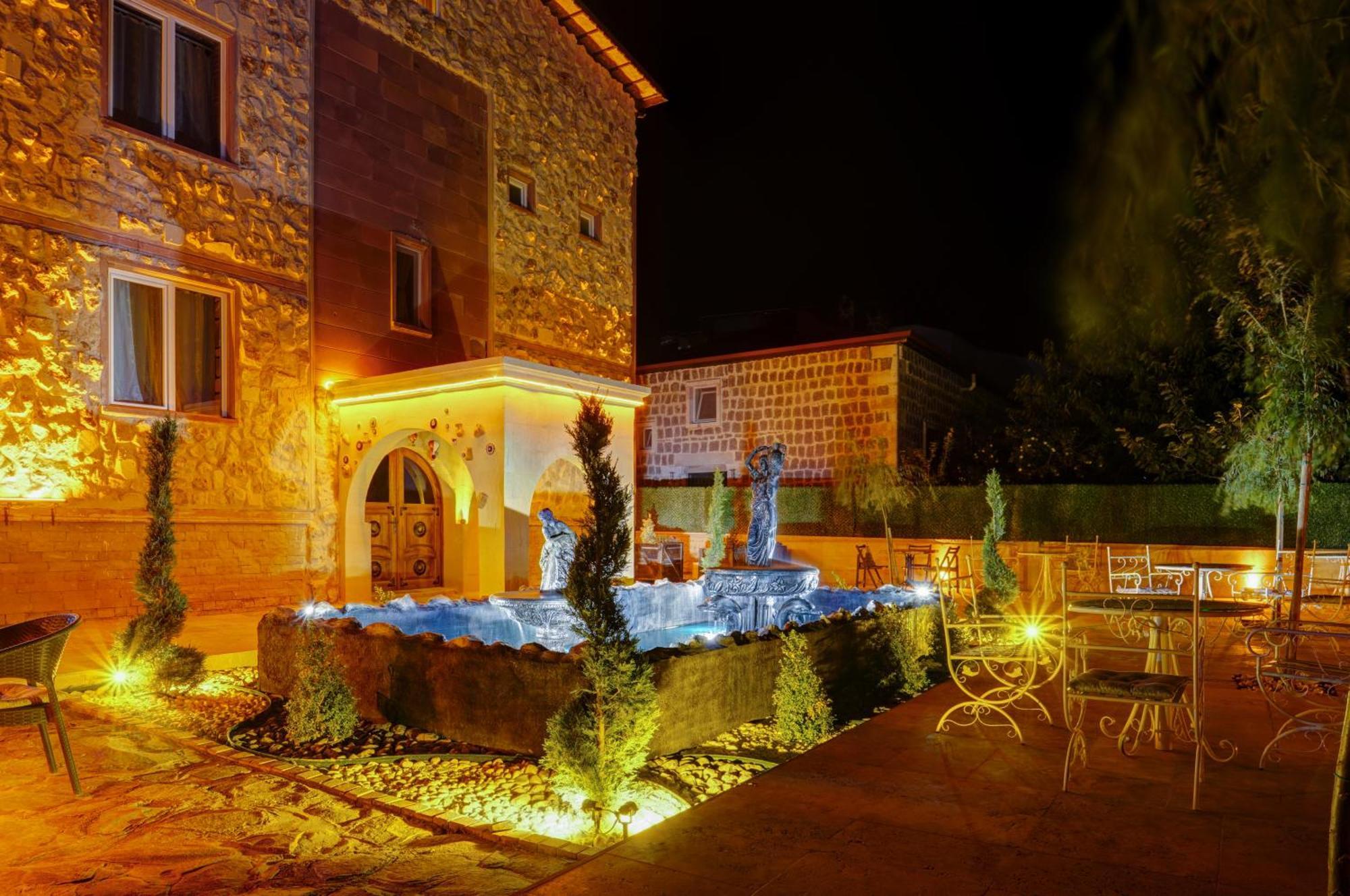 Hotel Moonlight Of Cappadocia Üçhisar Exterior foto